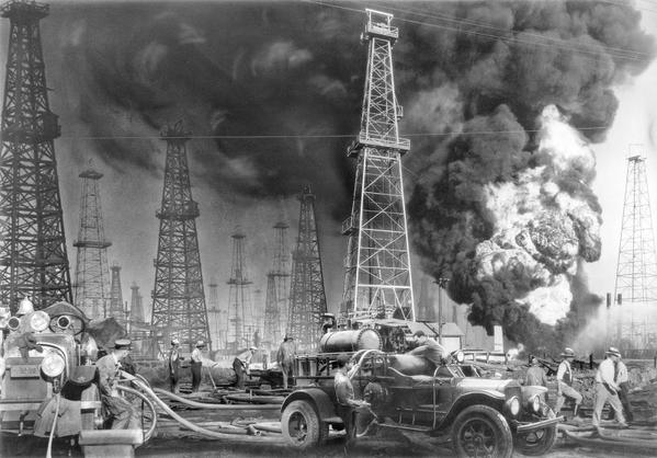 Fuoco nel pozzo di petrolio, Southern California, 1931 da Dick Whittington