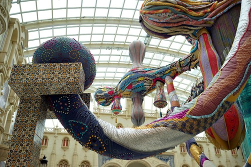 Installation view: Joana Vasconcelos: Valkyrie Octopus at MGM MACAU, 2015. The work Madragoa is pictured on the left. Credit: Luis Vasconcelos
