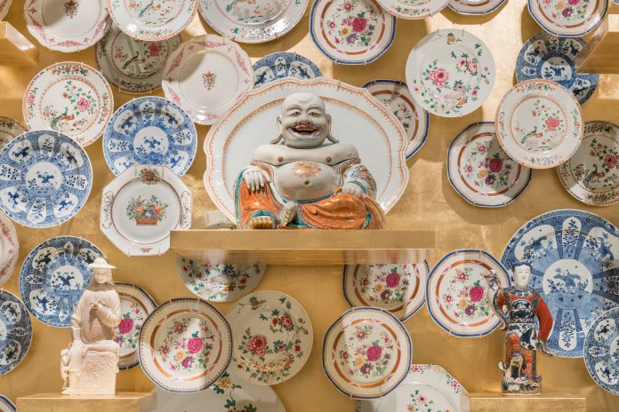 “The Porcelain Room – Chinese Export Porcelain”, a cura di Jorge Welsh e Luísa Vinhais , Fondazione Prada, Milano 30.1 – 28.9.2020,  Foto: Delfino Sisto Legnani , Courtesy Fondazione Prada