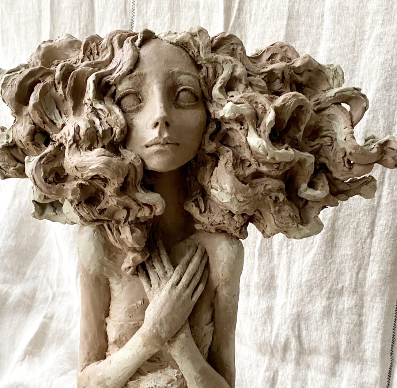 Valérie Hadida. Detail of “Eternel Amour” (2018), bronze, 75 x 30 x 30 centimeters